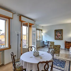 https://charlothause.emilia-romagnahotels.net