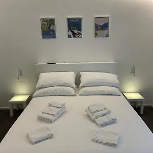 Gasthof Lake Home Apartments, Lipomo